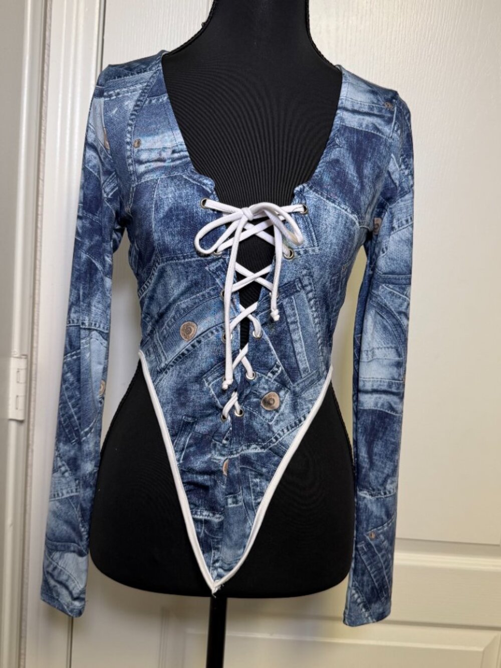 HOTTIE Faux Denim Lace Up Matching Set Y2K Festival Outfit Size Small